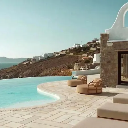 Beachfront Santorini Vourvoúlos